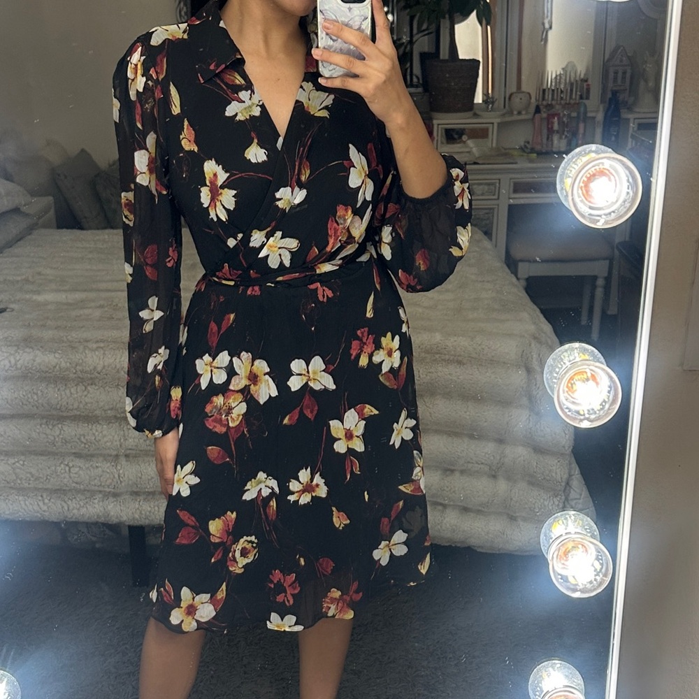DKNY Floral Black Dress size US 14 used in great condition